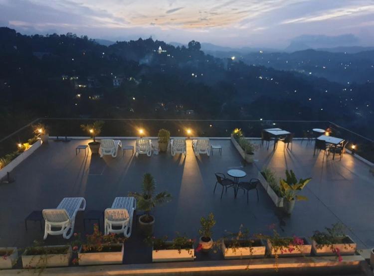 390 Villa Vista Kandy Buitenkant foto